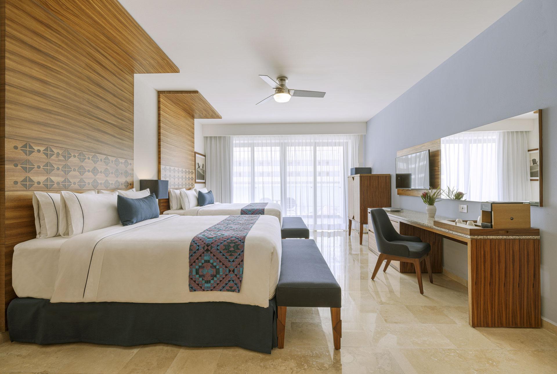 Agatha Queen Room 2