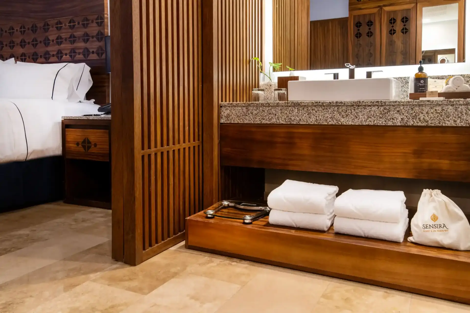 Jade Room - 3