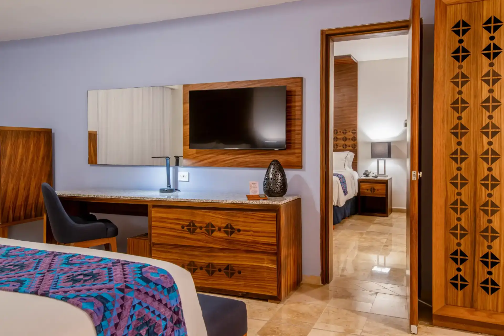 Jade Room 8